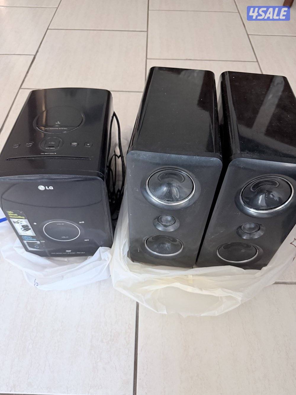 للبيع الكمية كاملة طقه وحدة وكل شي شغال السعر قابل للمساومة7