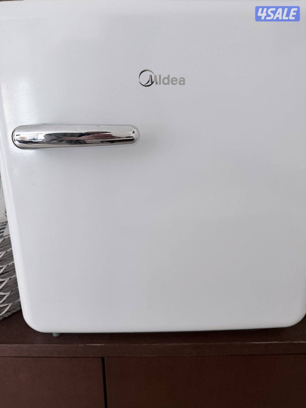 للبيع الكمية كاملة طقه وحدة وكل شي شغال السعر قابل للمساومة10