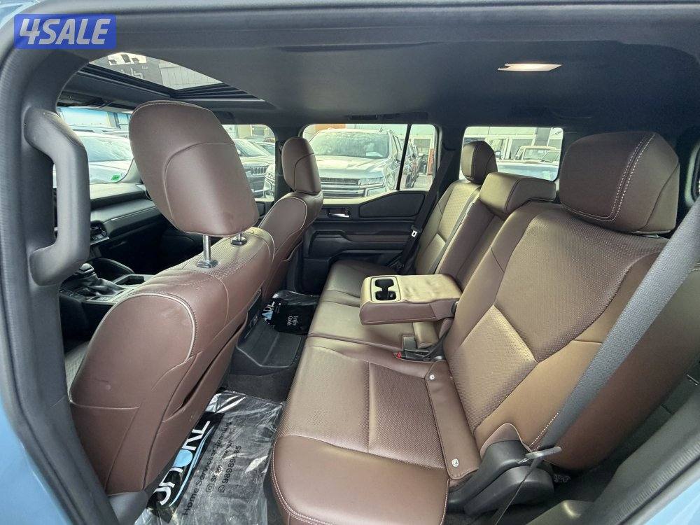 تويوتا برادو TX  الساير 2024 فيرست اديشن تحت الكفالة7