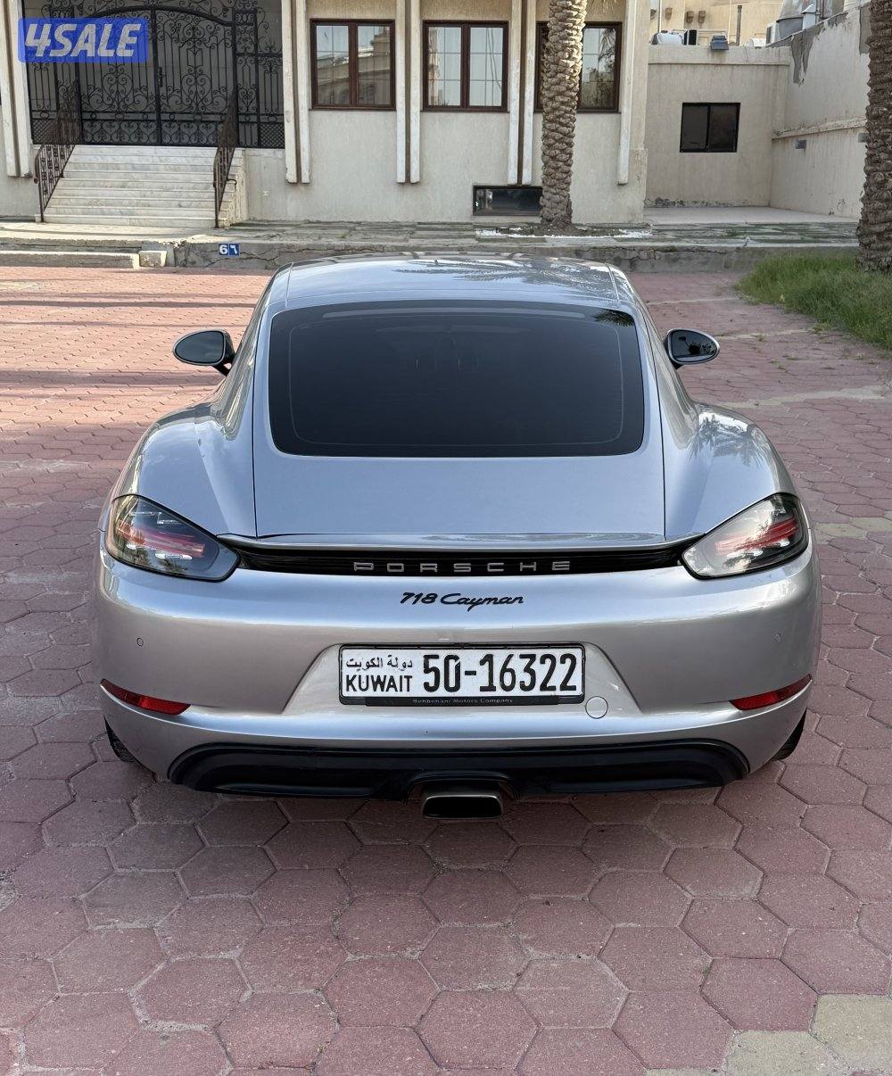 بورش كايمان 718 ماشي ٩٧2