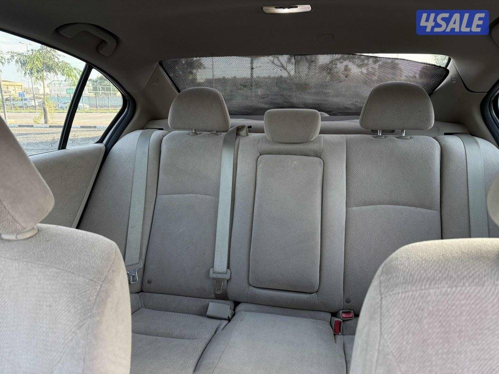 هوندا اكورد ذهبي  موديل ٢٠١٣3