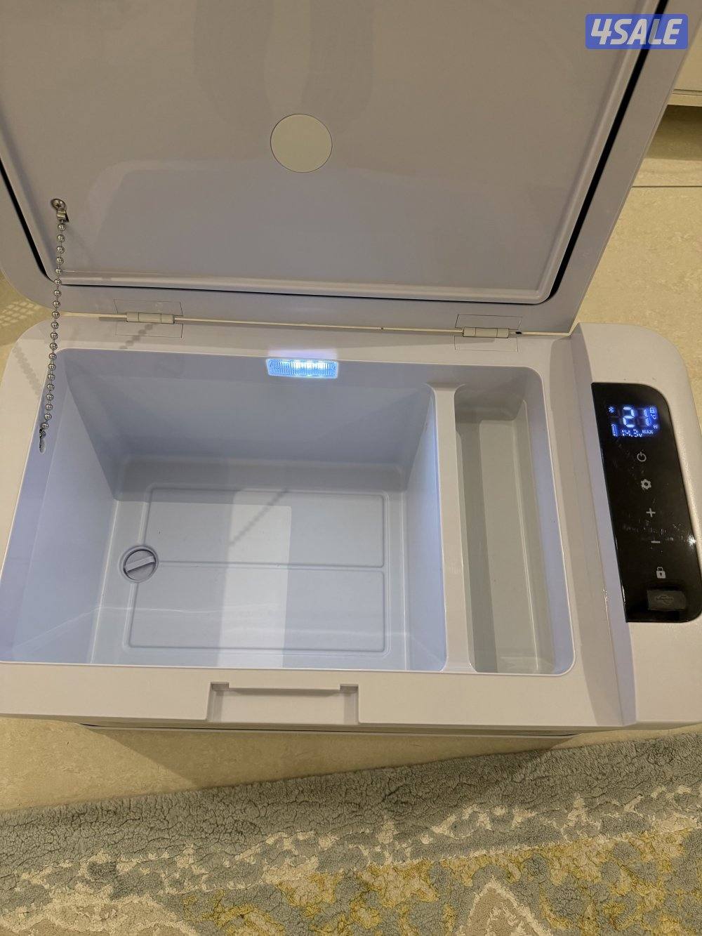 ثلاجه متنقله1