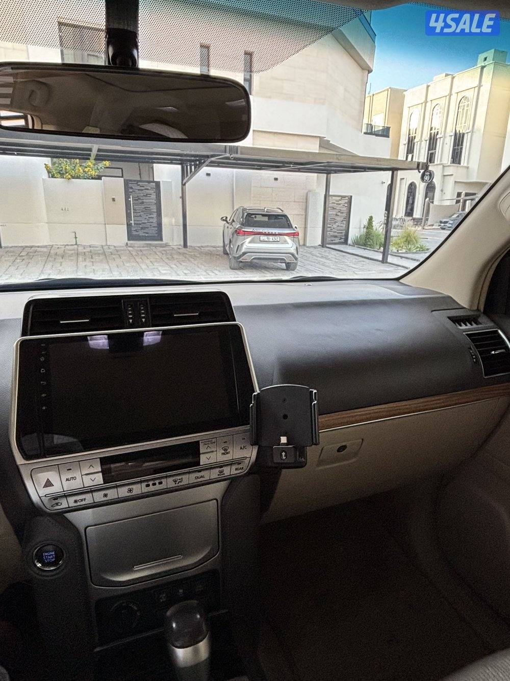 برادو vx 2019 رمادي - شبه وكالة7