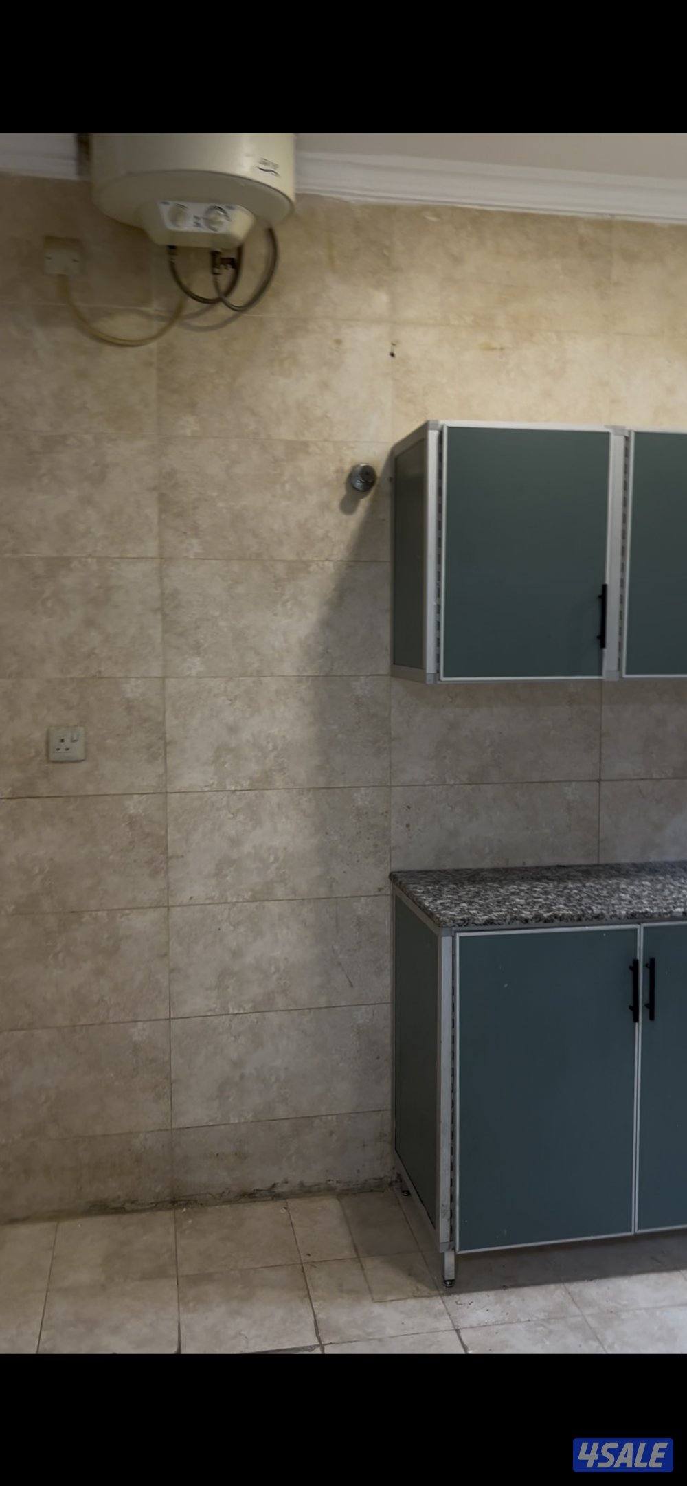 شقة بسرداب مدخل على شارع رئيسي2