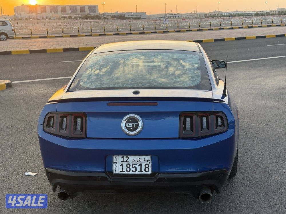 للبيع موستانج موديل 20126