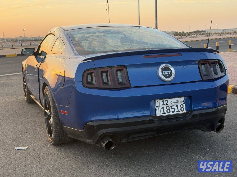 للبيع موستانج موديل 201211