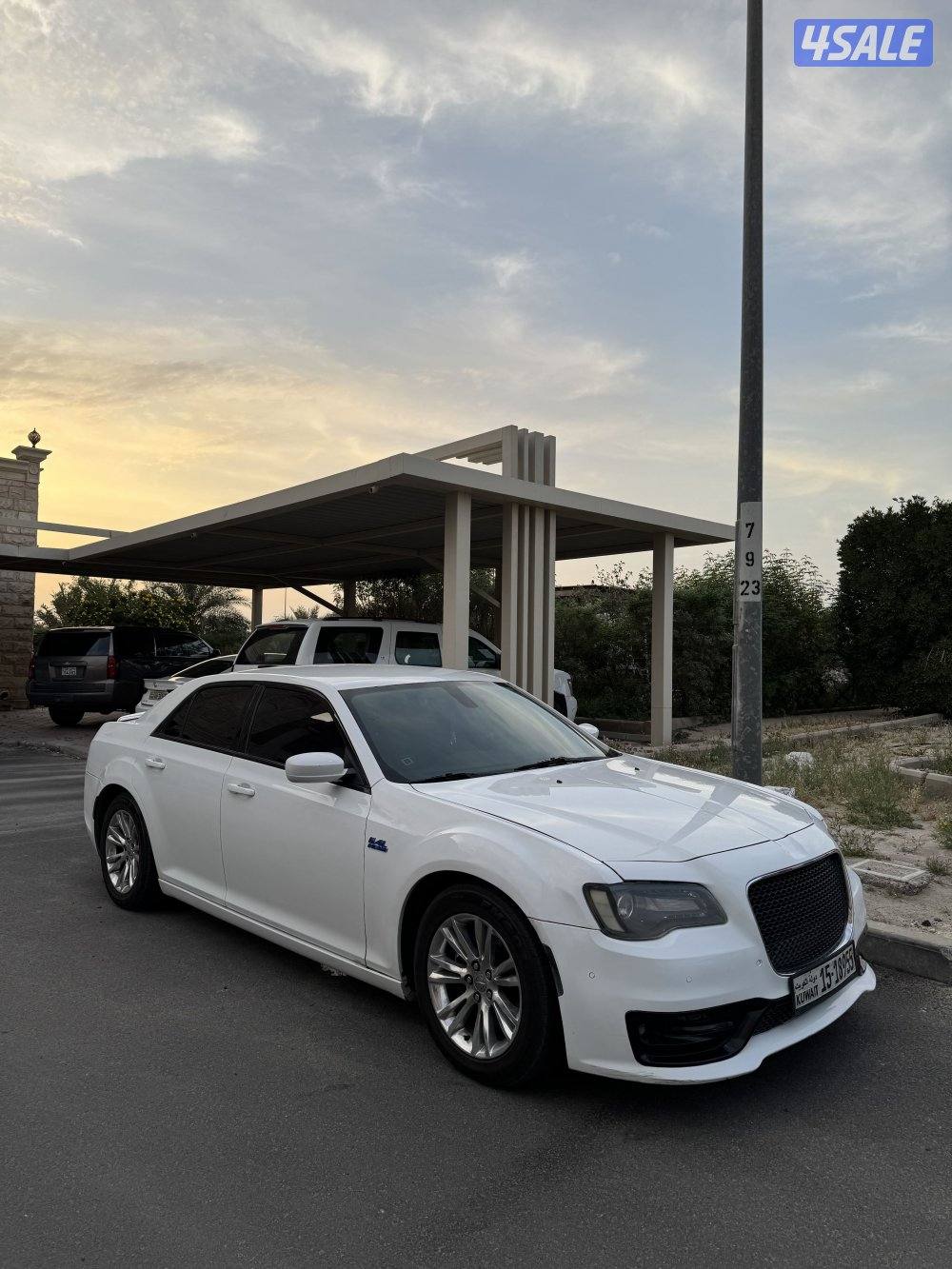 كرايسلر 2015 8 سلندر0