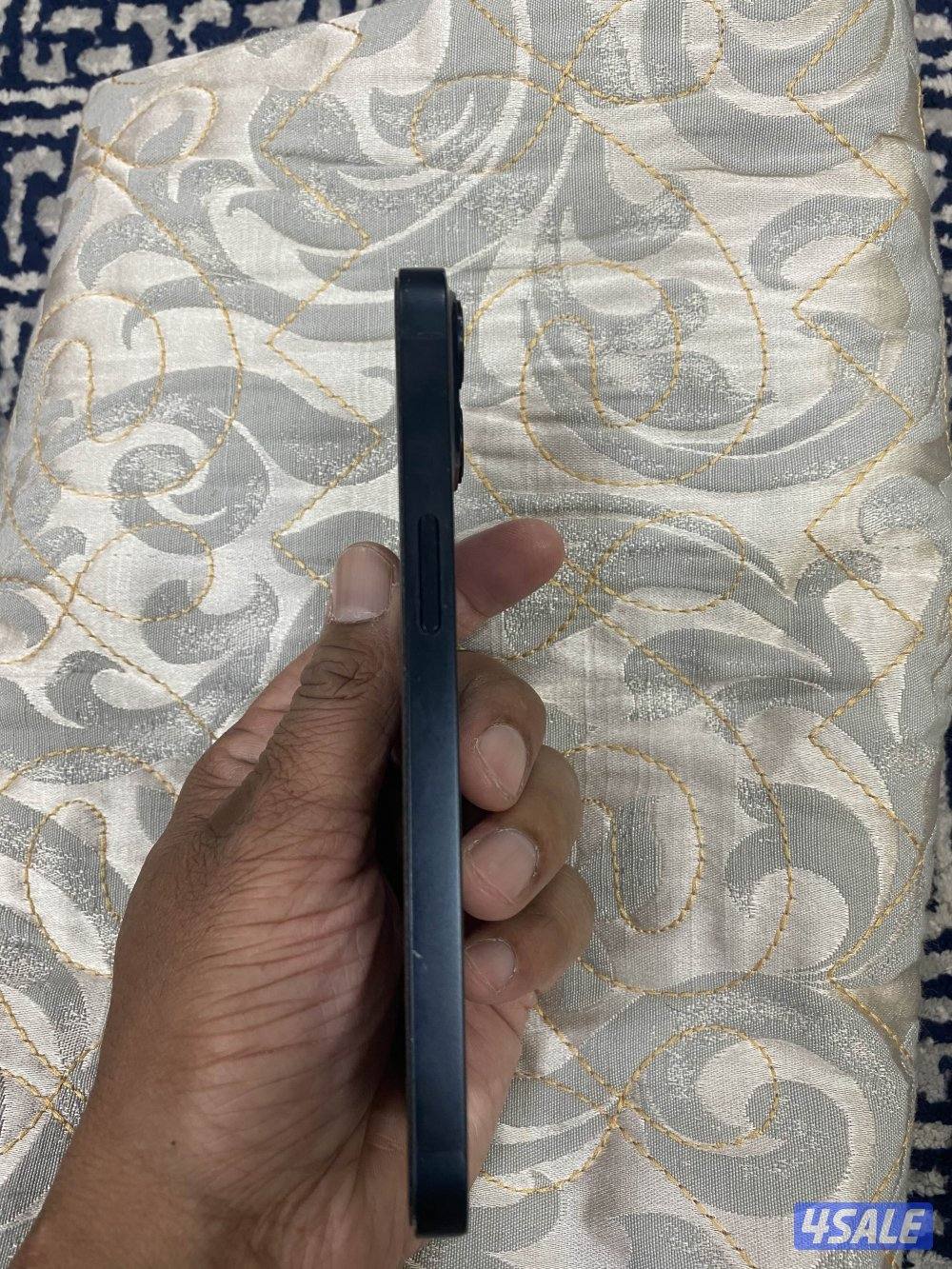 iPhone 13 128gb battery health 80 percent1