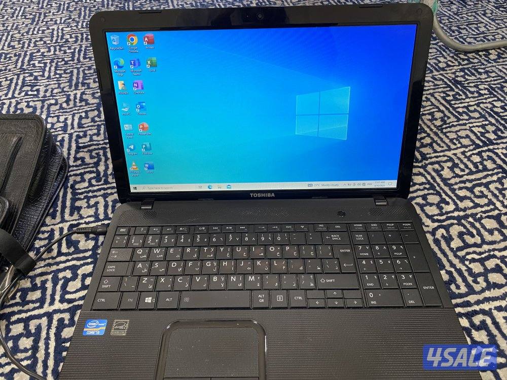 Toshiba laptop i3 2gen 512gb ssd  5gb ram0