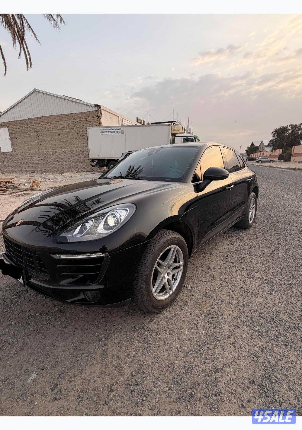 Porsche - Macan1