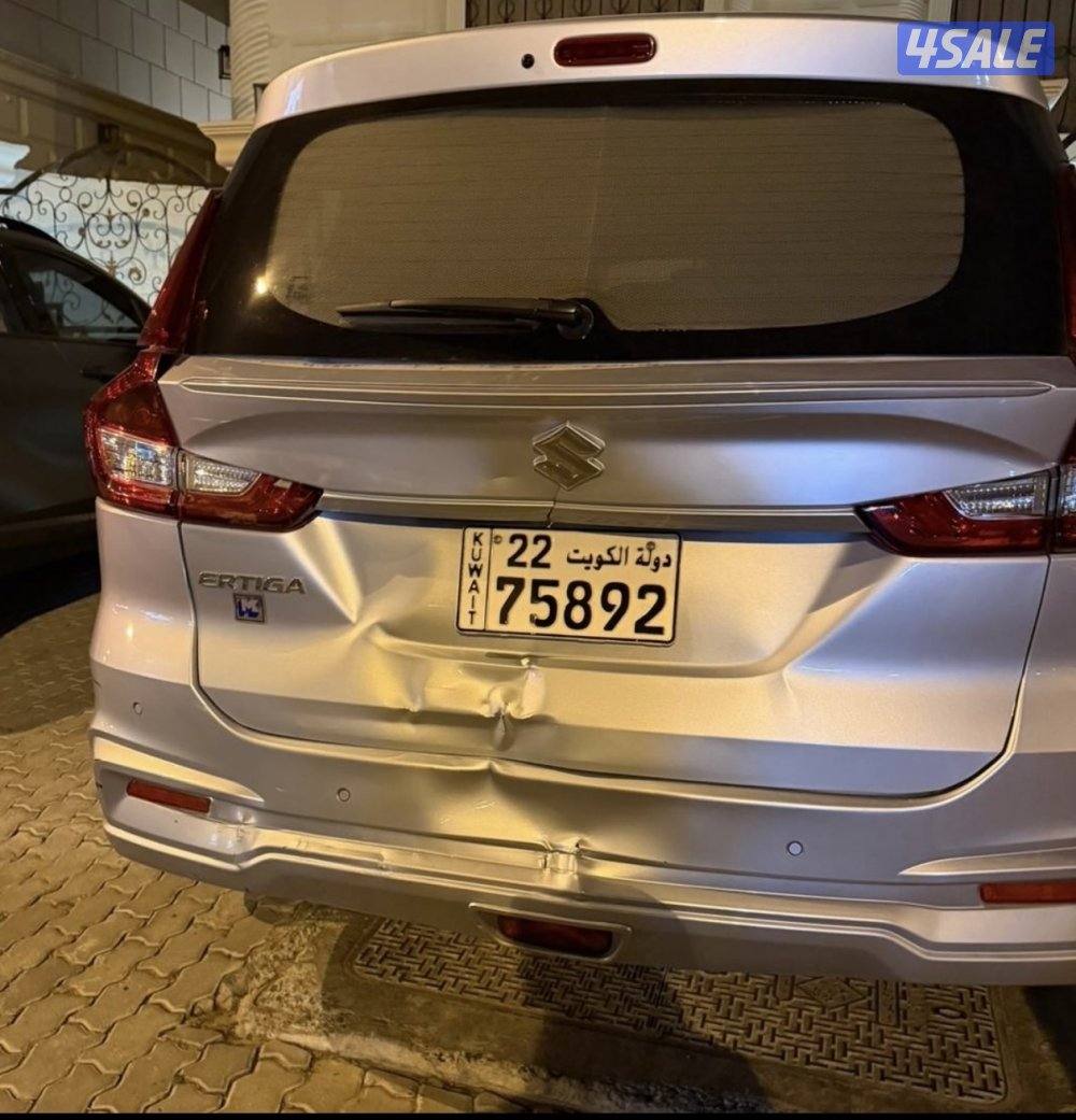 الاعلان واضح تواصل للجادين فقط8