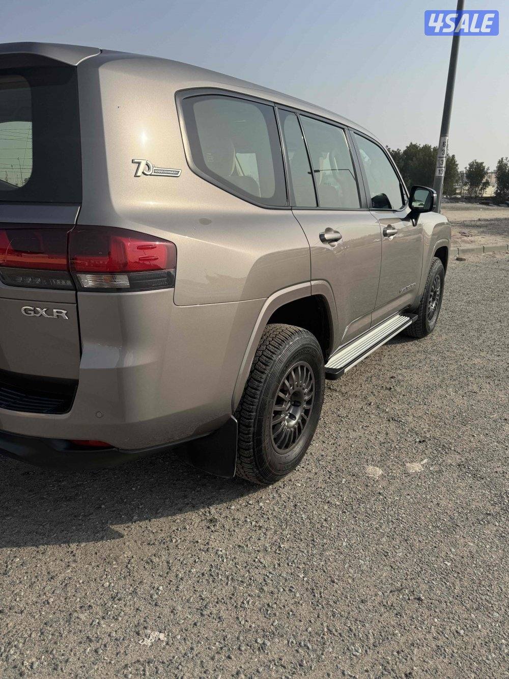 لاند كروزر نظيفف3