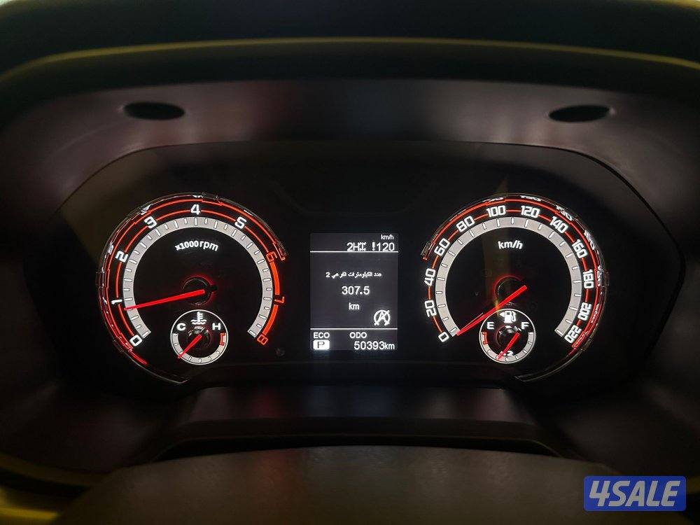 وانيت ماكسوس موديل ٢٠٢٢ صبغ الوكالة عداد ٥٠ ألف كيلو فقط11