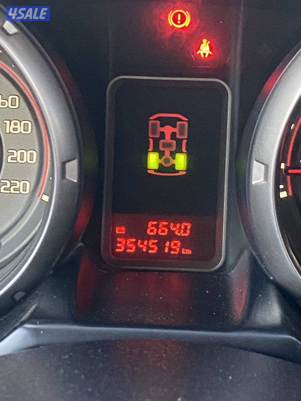 البيع باجيرو 2016  مكينه صغيره ماشي 354 الف صبغ الوكله مرفق معه الفحص6