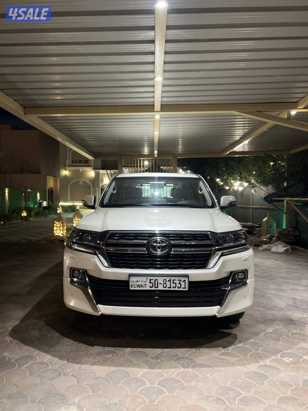 للبيع لاند كروزر قراند تورنق 20214