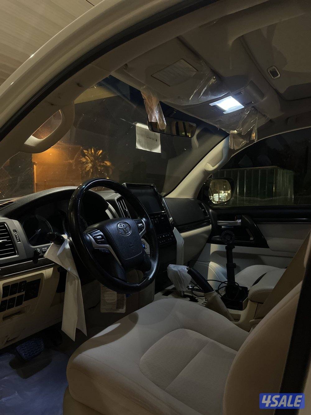 للبيع لاند كروزر قراند تورنق 20215