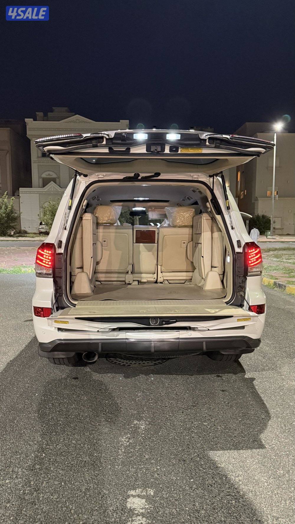 للبيع لكزس2