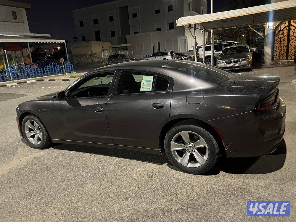 للبيع دودج تشارجر1