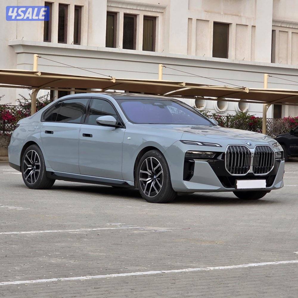 للبيع   
735i M Sport
موديل 20232