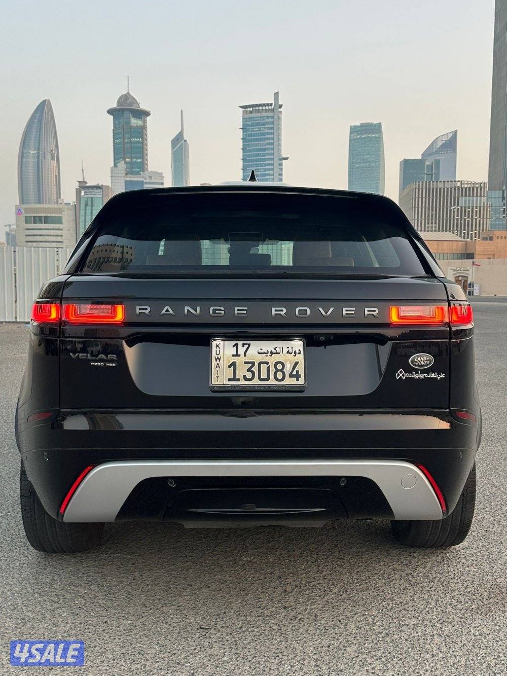رنج فيلا آر داينمك - موديل 2020 - بحاله نادره - عداد 26 Km فقط3