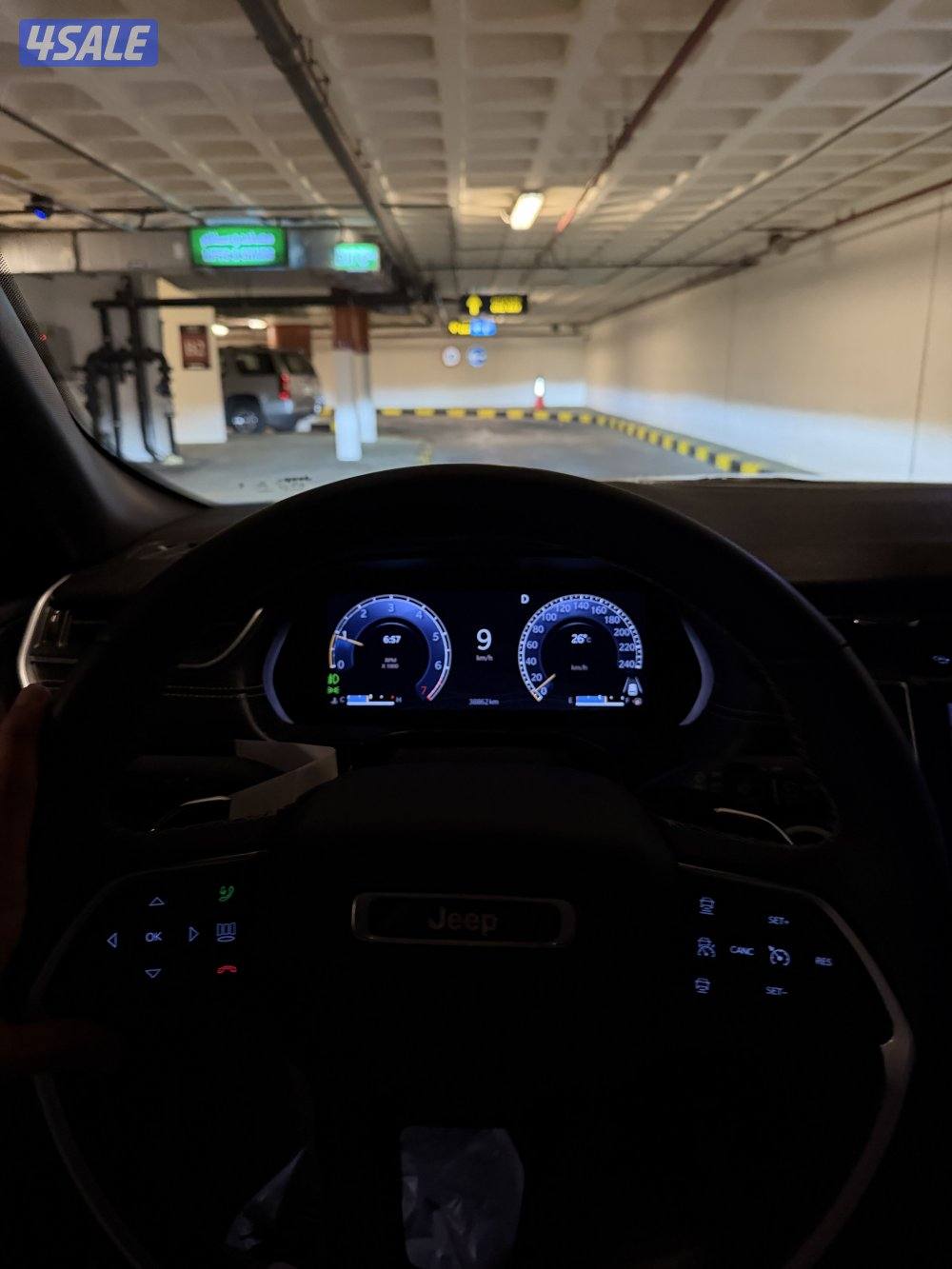 جيب جراند شروكي التيتيود 20235