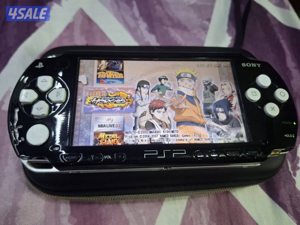 PSP SONY P1000 MODEL.BLACK & WHITE COLOR 8GB SD CARD WITH 50GAMES6