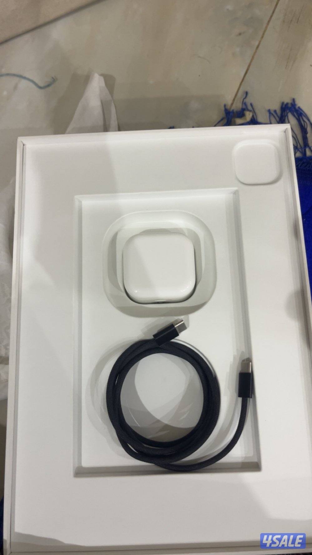 ايباد m4 حالة الجديد0