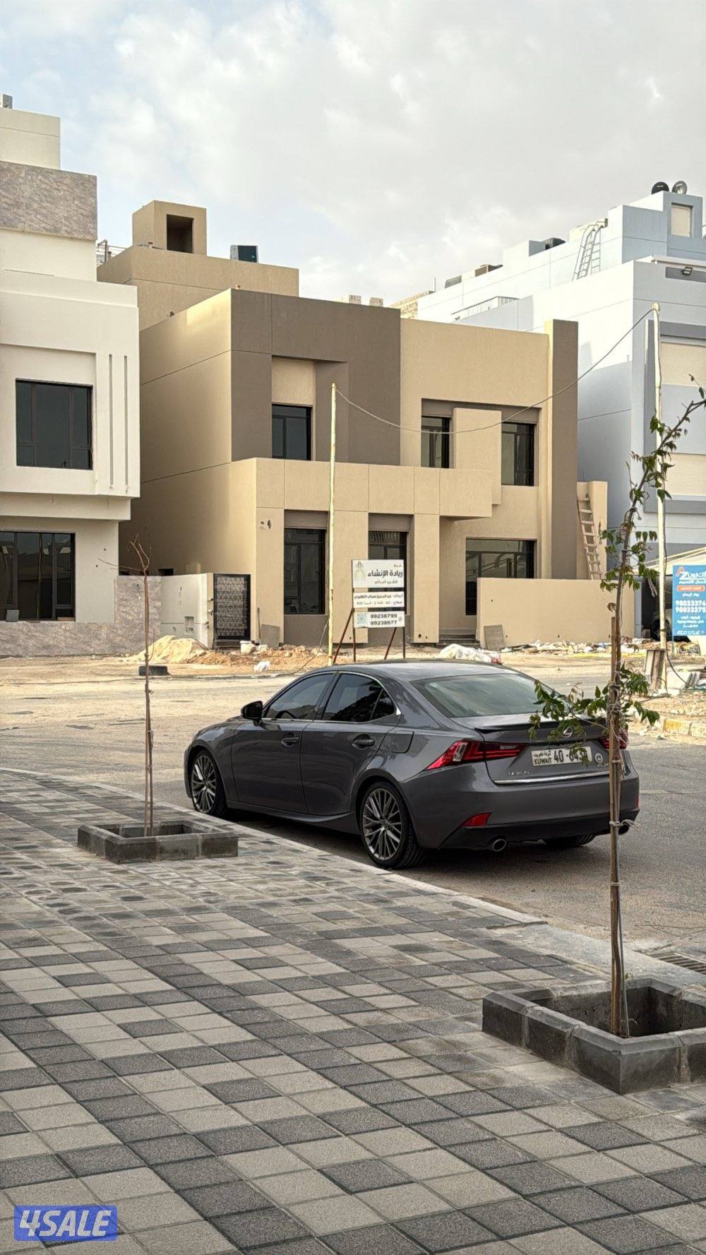 لكزس is موديل 20161