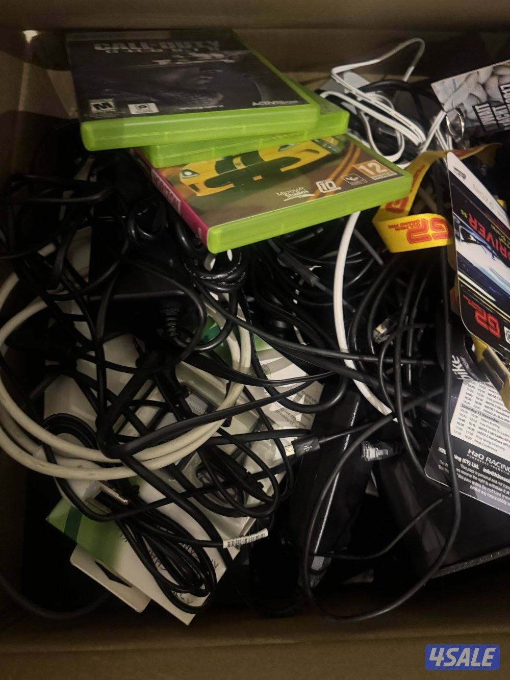 Electronics Devices Bundle – Routers Modems Apple & More6