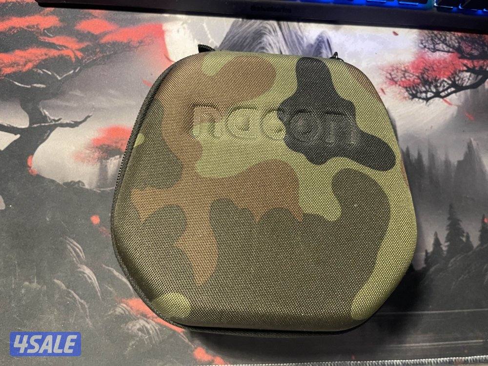 للبيع يد كنترولر احترافيه nacon revolution unlimited pro و كيبورد TKL3