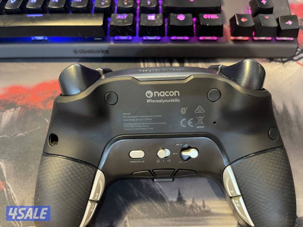 للبيع يد كنترولر احترافيه nacon revolution unlimited pro و كيبورد TKL6