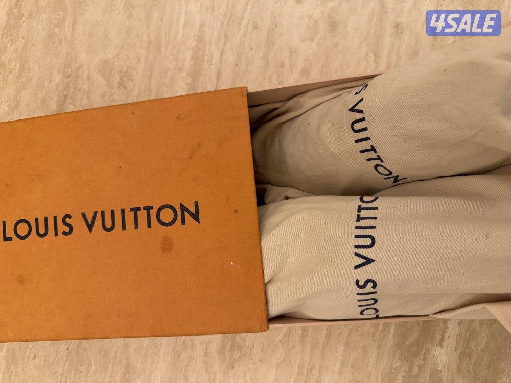 جديد غير مستخدم جوتي لويس فيتون LV مقاس 40 شاري من بوتيك الكويت افنيوز1