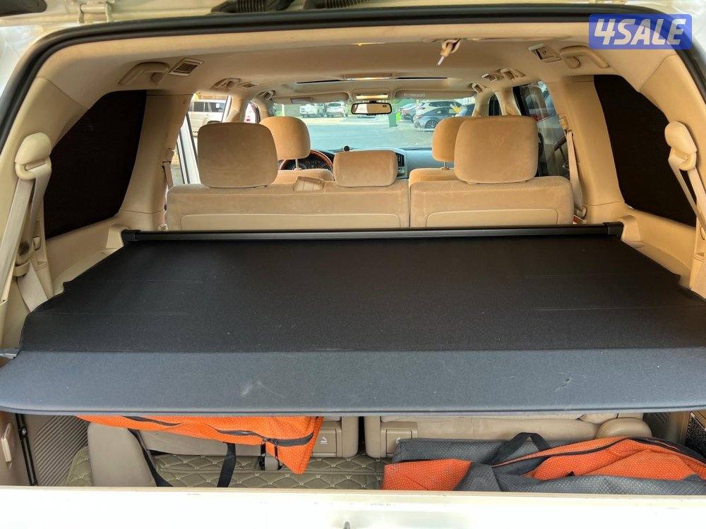 للبيع لاند كروزر موديل 2014  سيرفسات وكاله وقابل للمساومة6