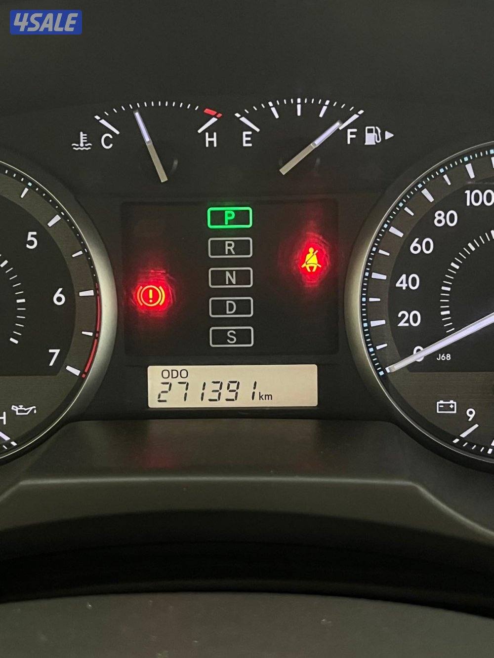 للبيع لاند كروزر موديل 2014  سيرفسات وكاله وقابل للمساومة8