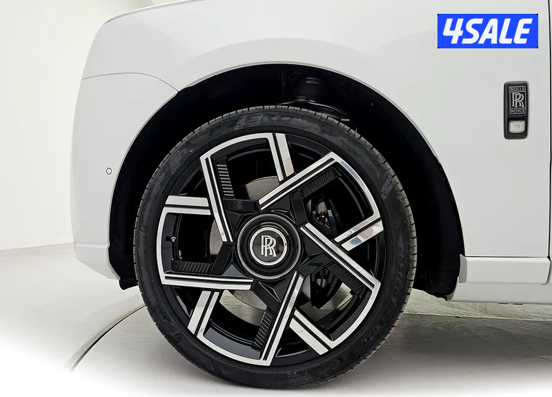 Rolls-Royce Cullinan Black Badge6