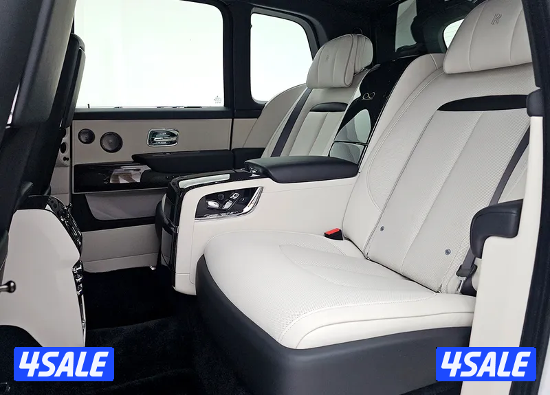 Rolls-Royce Cullinan Black Badge11