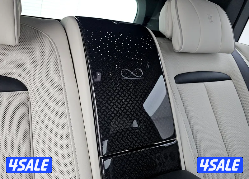 Rolls-Royce Cullinan Black Badge13