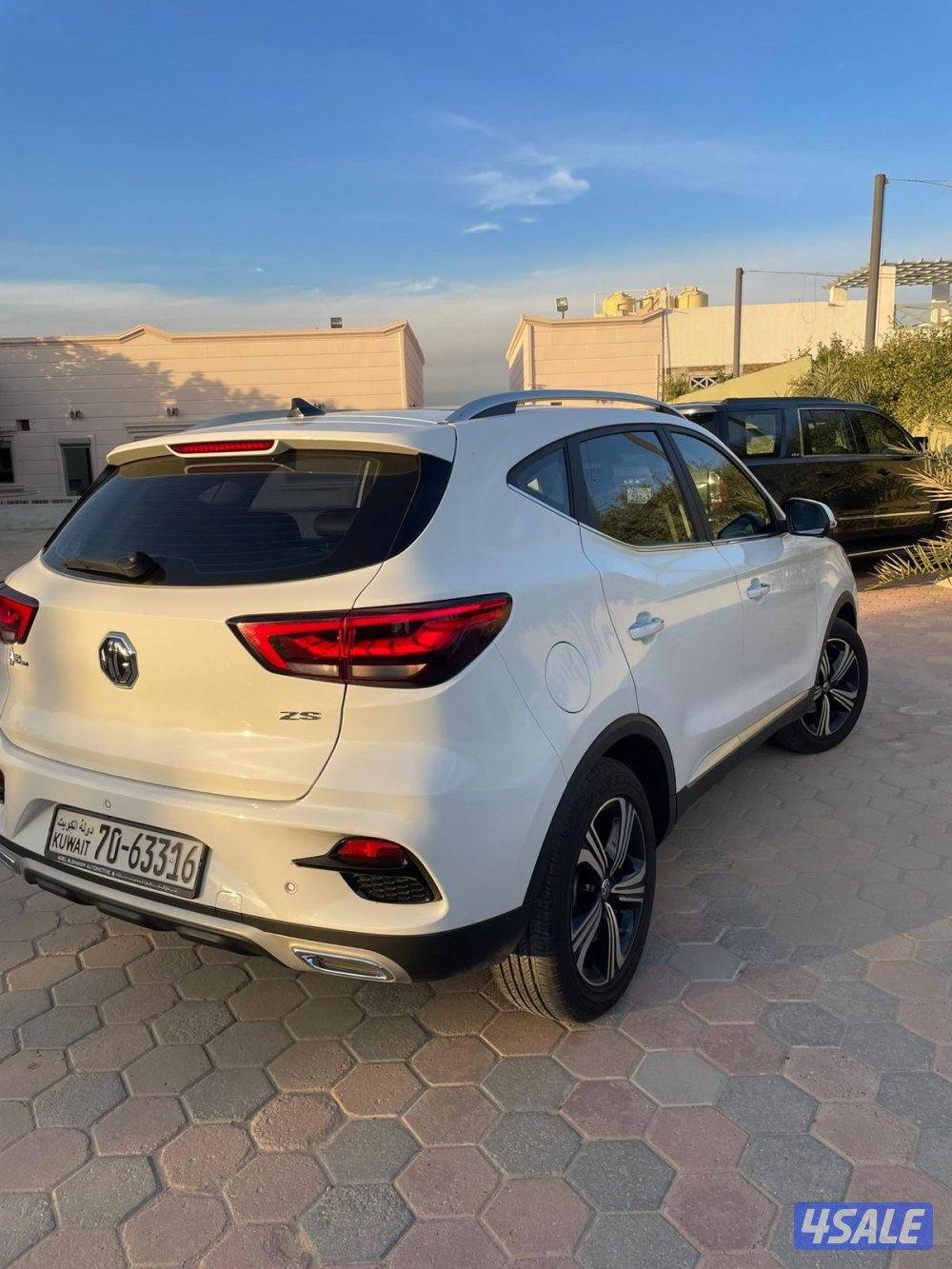 ام جي ماشيه ٤٠ الف موديل ٢٠٢٣ طايحه كفالتها وشرط الفحص7