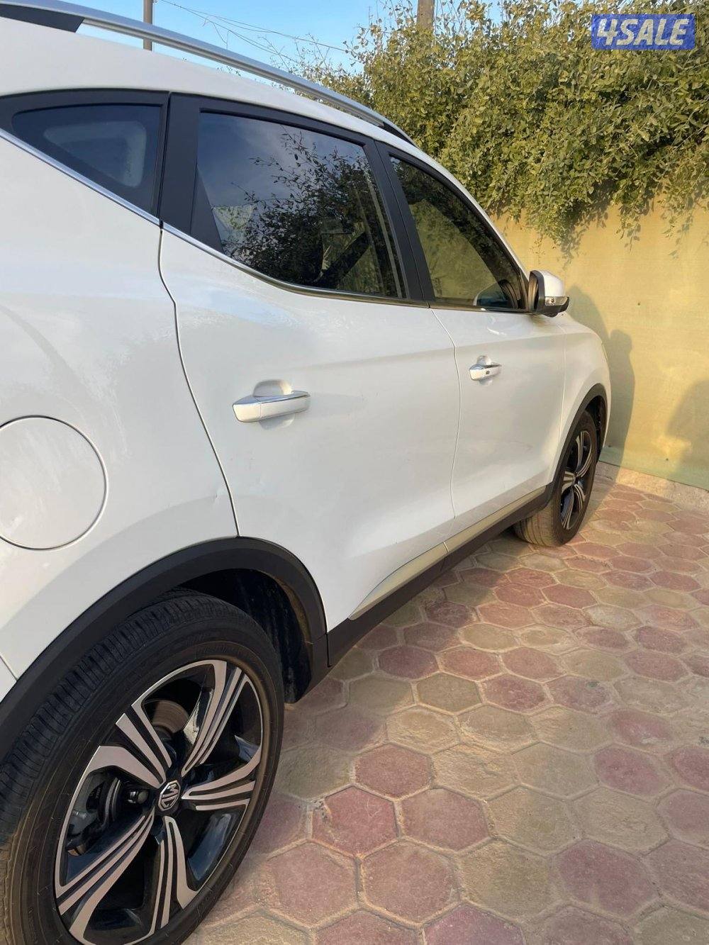 ام جي ماشيه ٤٠ الف موديل ٢٠٢٣ طايحه كفالتها وشرط الفحص12