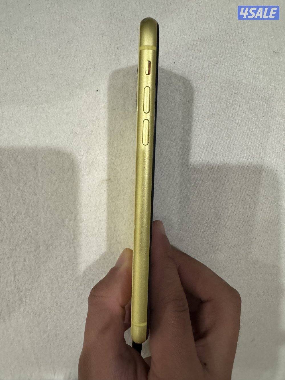 للبيع ايفون 11 256قيقا بطاريه 78%0