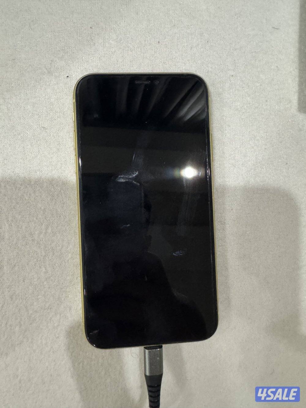 للبيع ايفون 11 256قيقا بطاريه 78%2