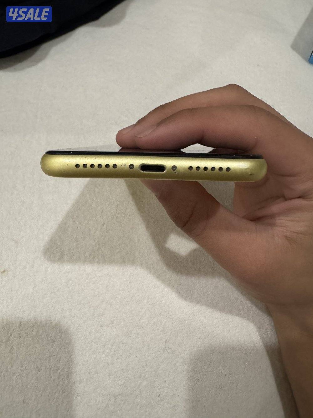 للبيع ايفون 11 256قيقا بطاريه 78%5