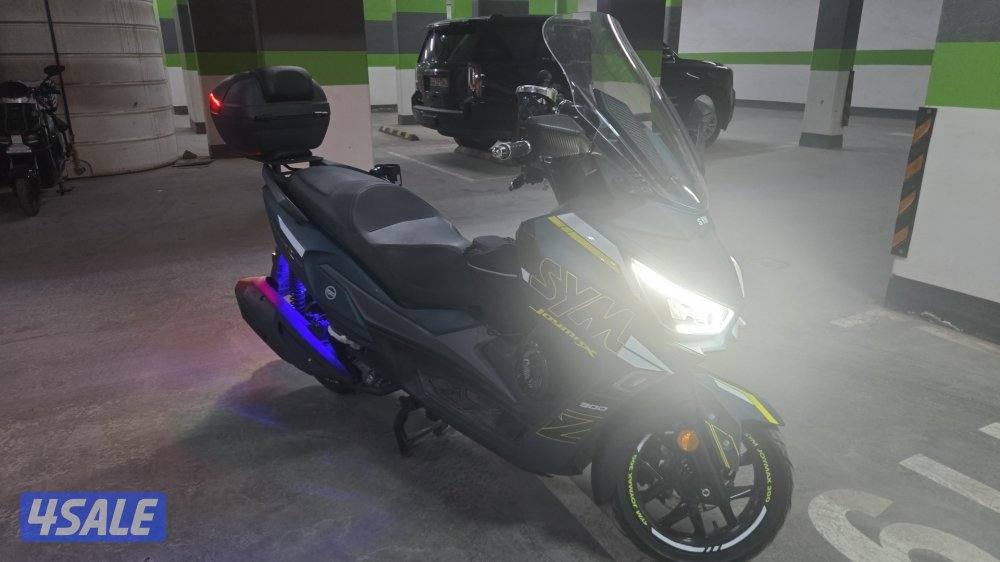 سكوتر sym 300cc13