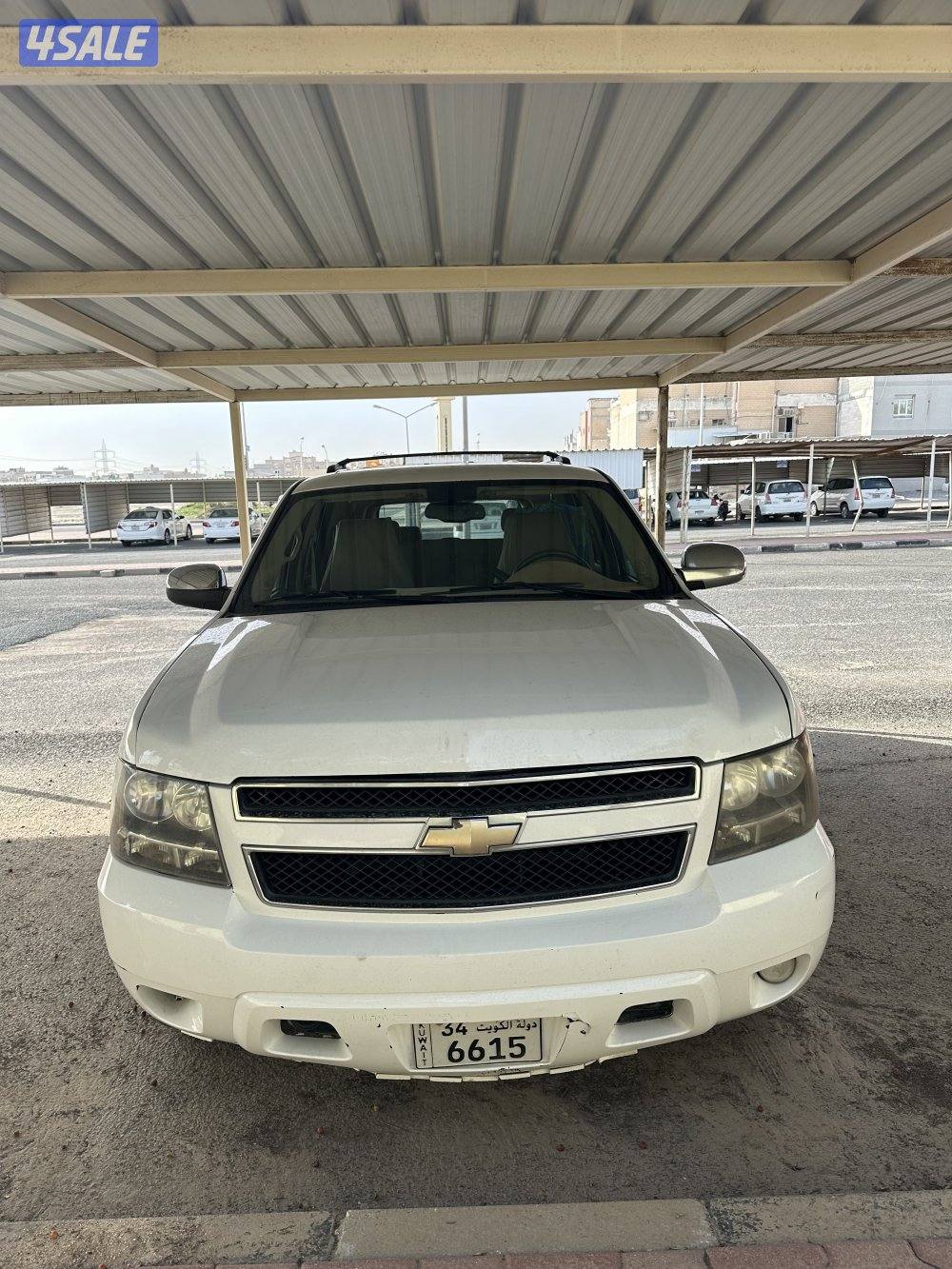 للبيع تاهو موديل 20090