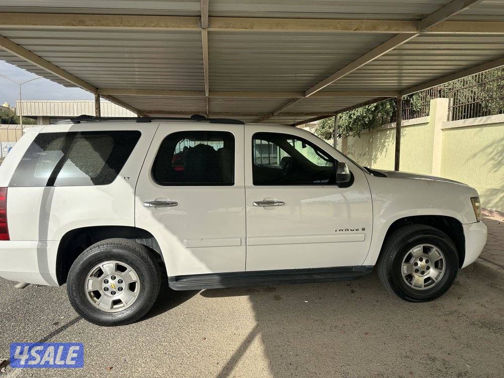 للبيع تاهو موديل 20091