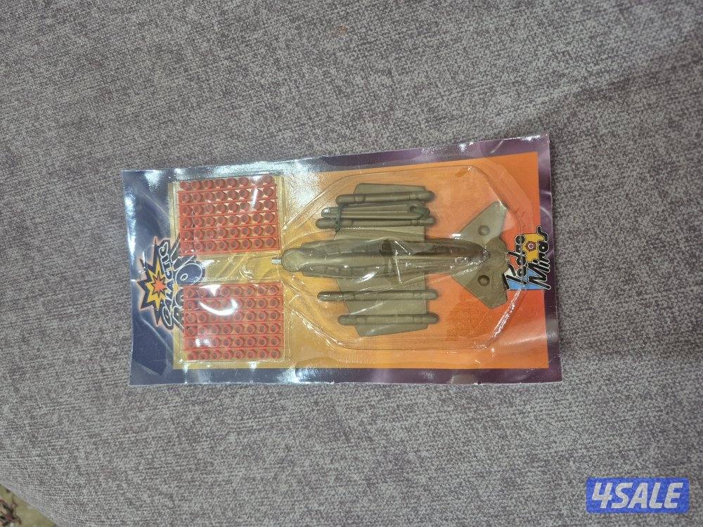 لعبة من عام 1988 مخزنة0