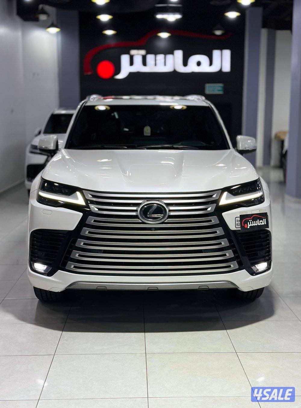 لكزس LX600 الساير موديل 2023 عداد 1010