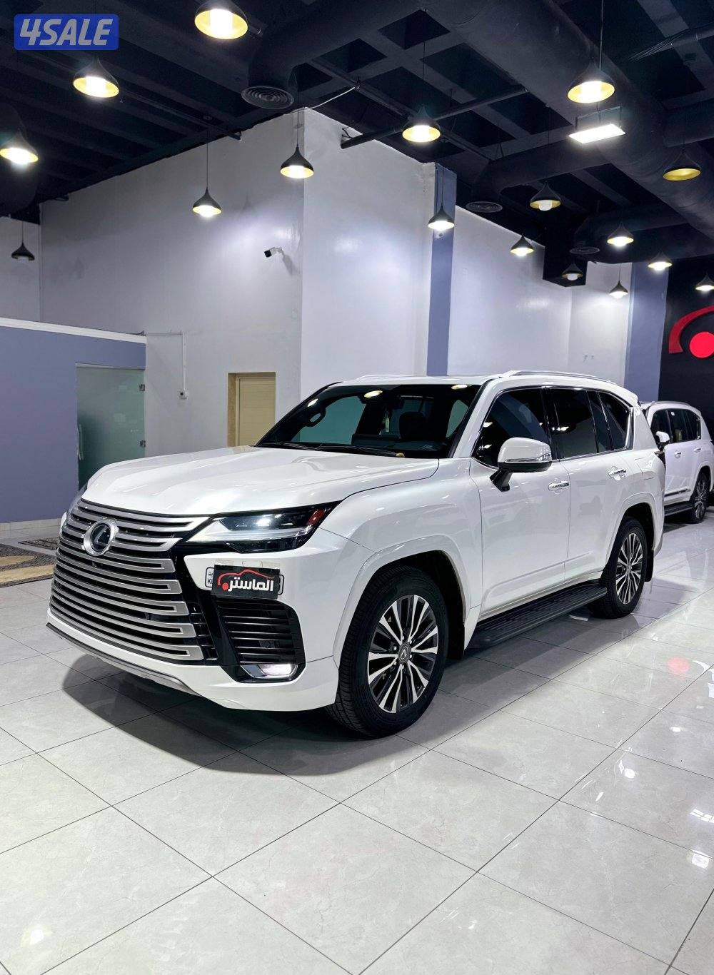 لكزس LX600 الساير موديل 2023 عداد 1012