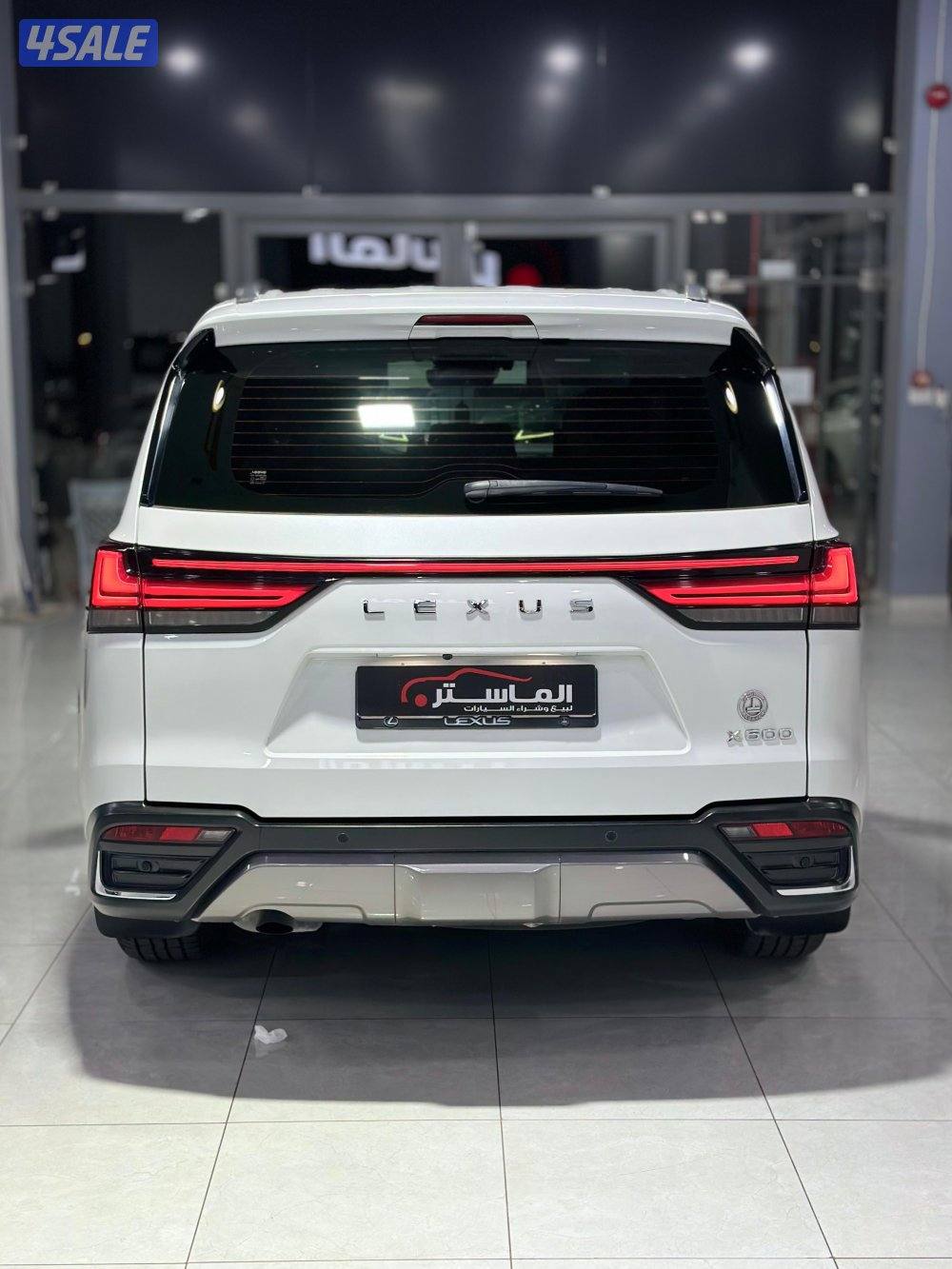 لكزس LX600 الساير موديل 2023 عداد 1014