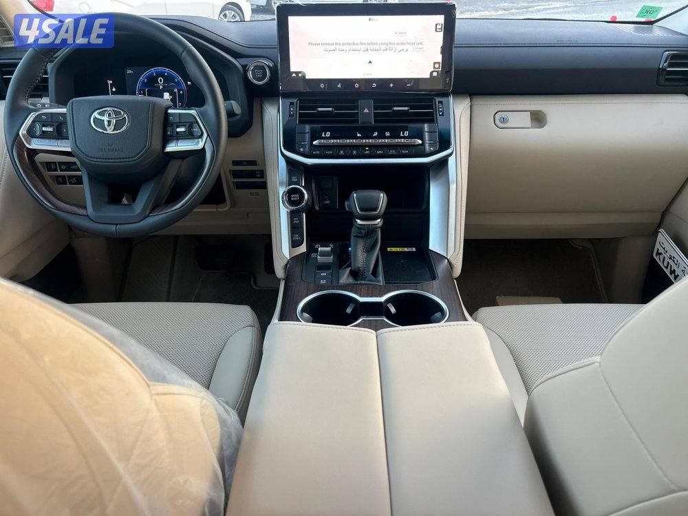 تويوتا لاند كروزر GX.R AEROs-V6 موديل 2025 اصفار4